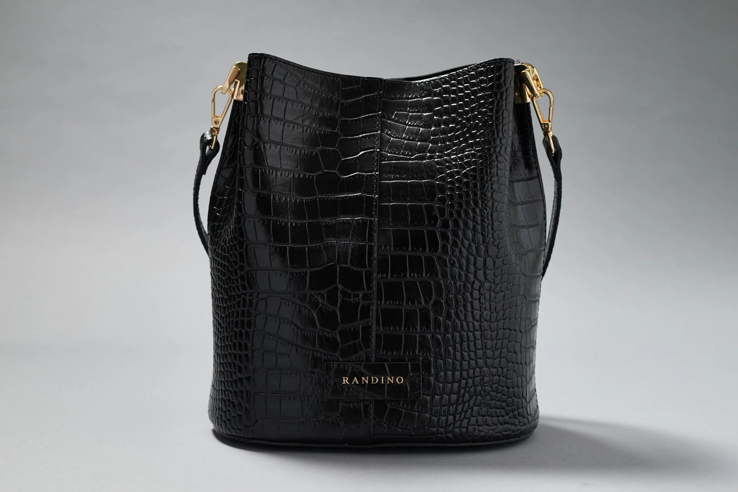 Randino Bucket Bag - R A N D I N O